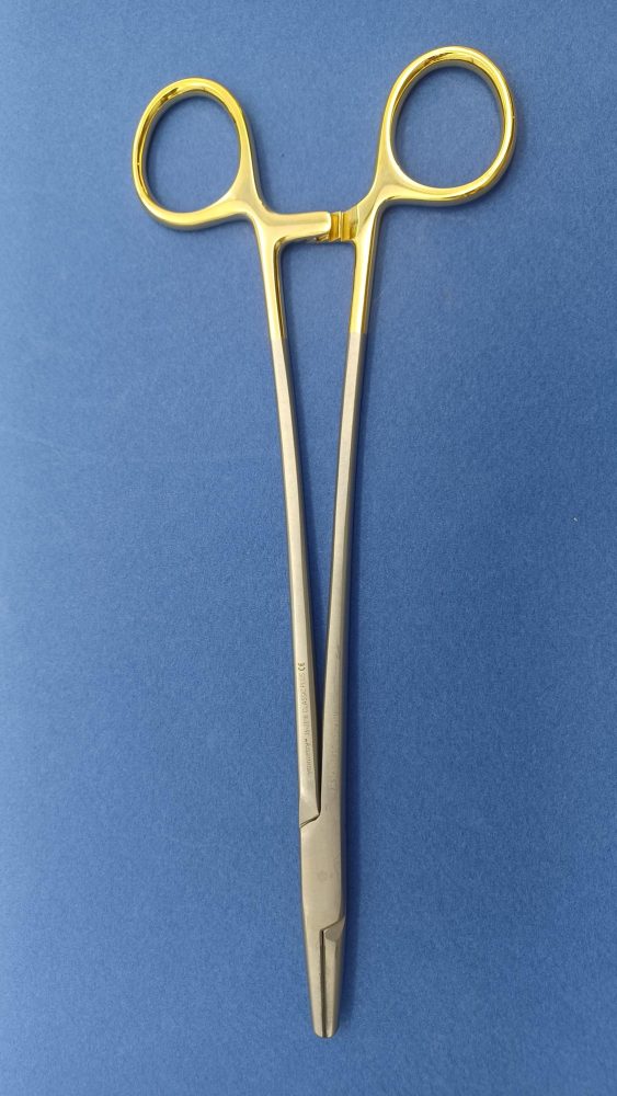 Classic Plus Needle Holder, Mayo-Hegar, 10 1/2 in, 267 mm (US Only) (Not Available For Sale into Canada)