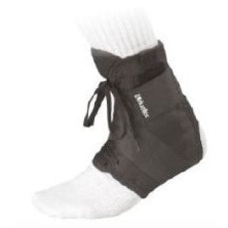 Ankle Brace, Black, Small, Team-Bagged (Products are only available for sale in the U.S.) (Products cannot be sold on Amazon.com or any other 3rd party platform without prior approval by Mueller.)