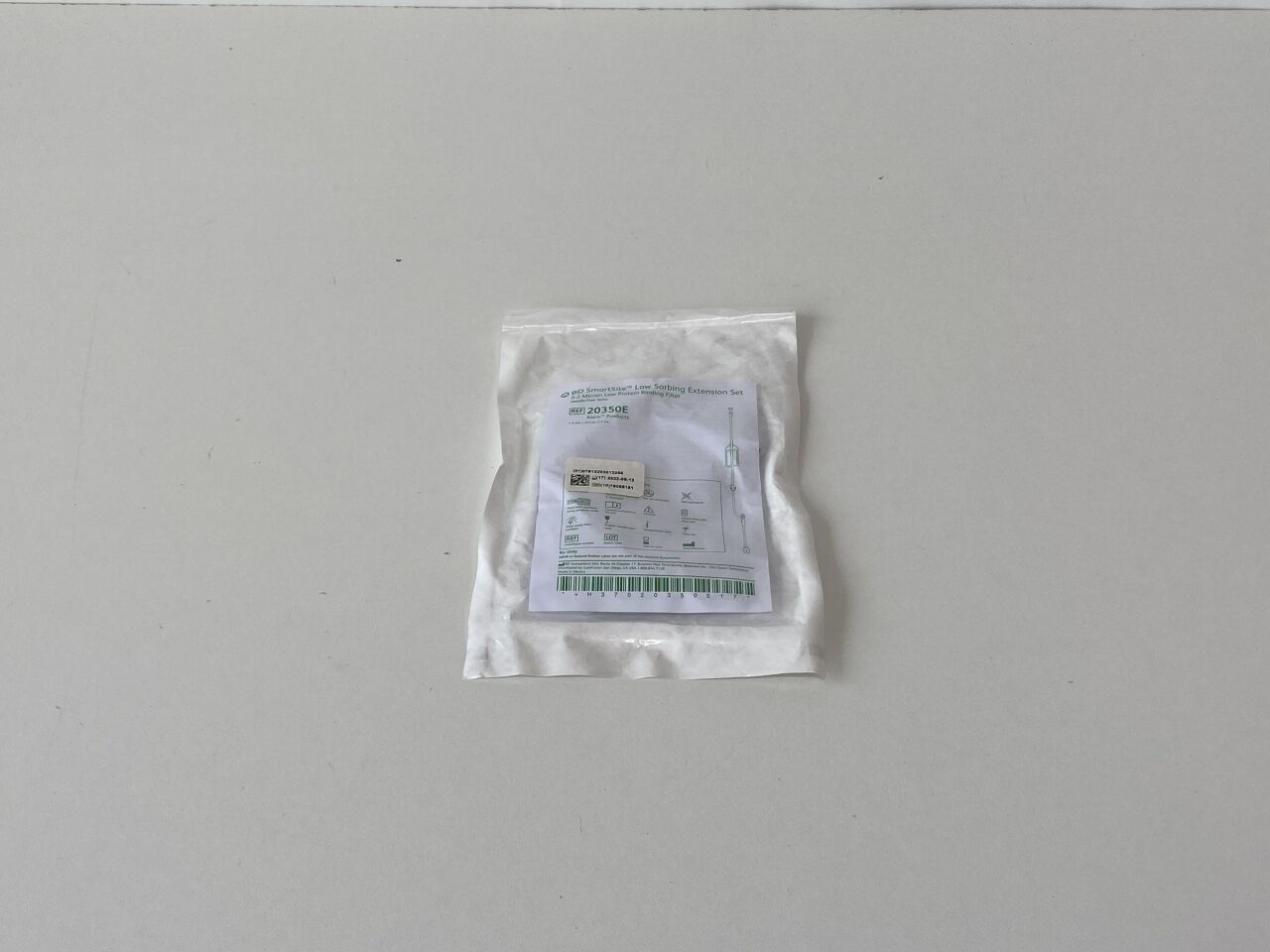 SmartSite Extension Set, Low Sorbing, 0.2 Micron Filter (1.72 sq. in Low Protein Binding), Pinch Clamps, 100/cs (Continental US Only) (Drop Ship Requires Pre-Approval)
