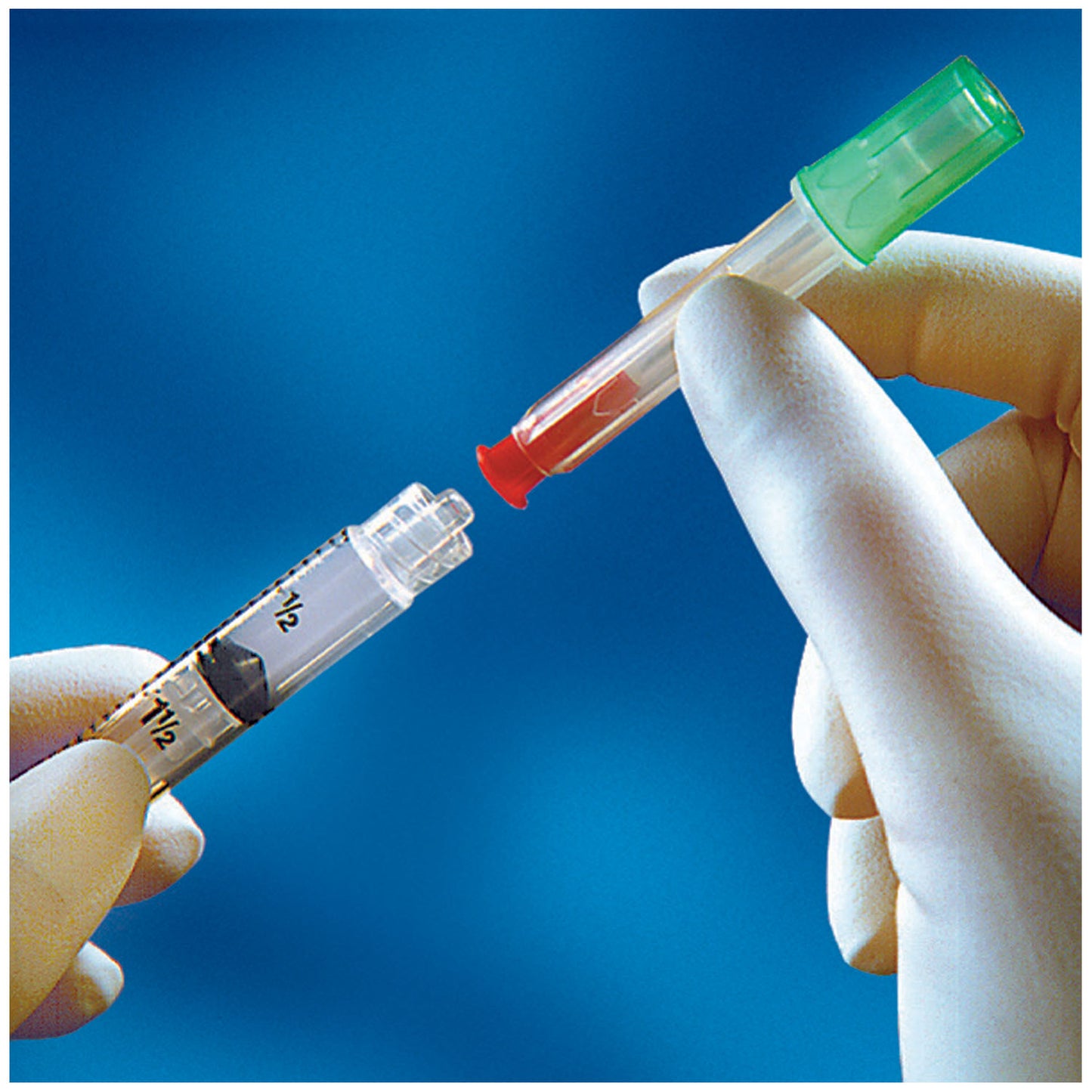 Syringe, 5mL, Twinpak Dual Cannula Device, For Use with Interlink, Abbott LifeShield or SafeLine Systems, 100/bx, 4 bx/cs (Continental US Only) (Drop Ship Requires Pre-Approval)