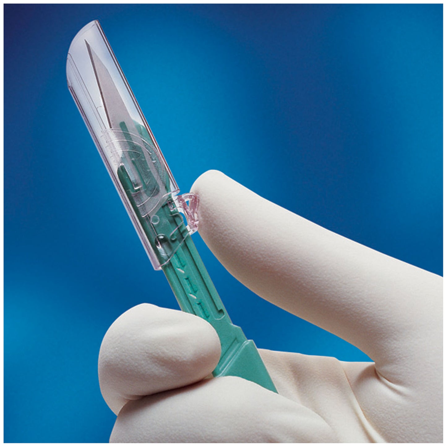 Protected Disposable Scalpel, Size 11, Sterile, 10/bx, 10 bx/cs (US Only) (Not Available For Sale into Canada)