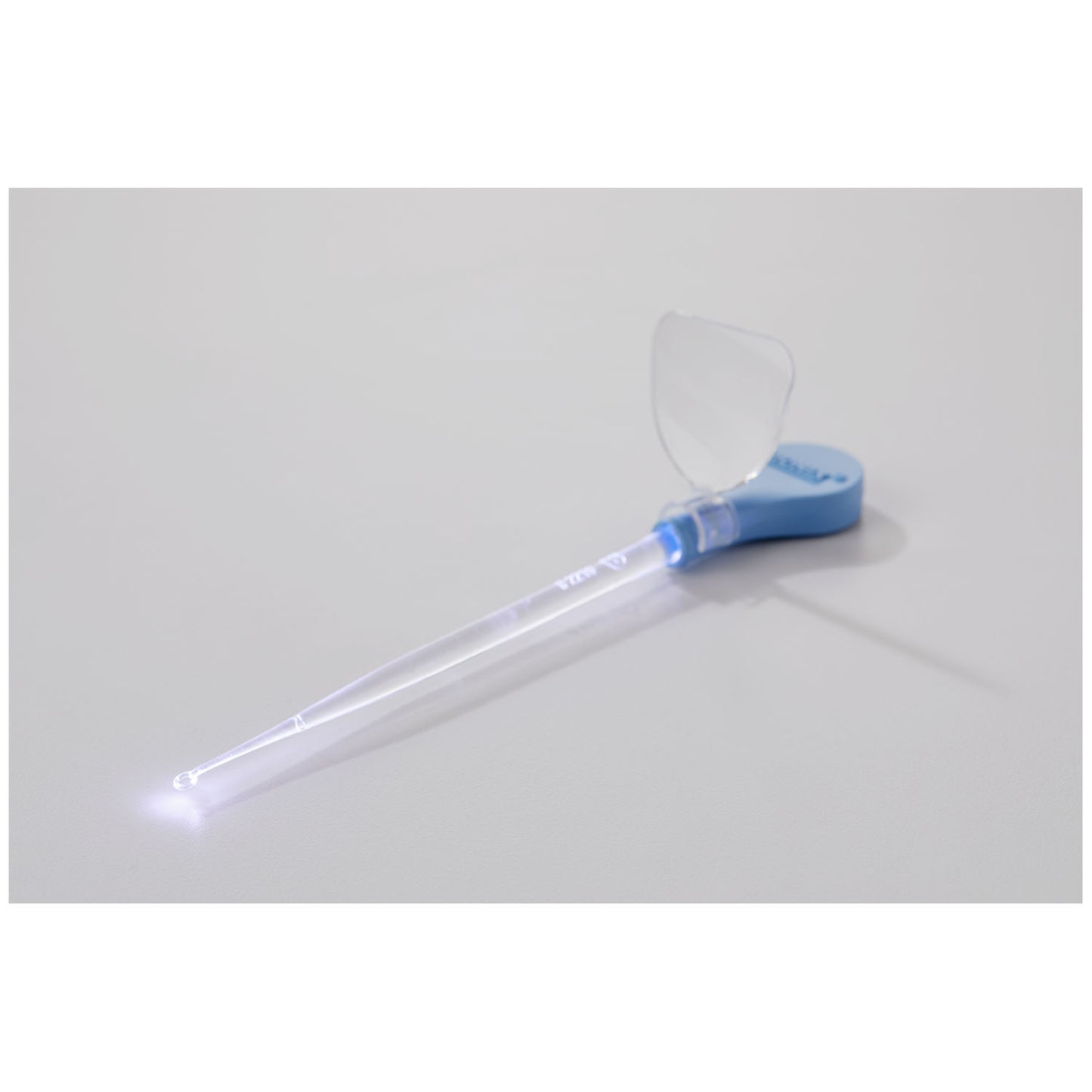 Lighted Ear Curette, AngleLoop, 4mm, Clinic Pack, Each Box Includes: (200) Curettes, (4) Light Source, (4) Magnification Lense, 200/bx (US Only) Products cannot be sold on Amazon.com, through fulfillment on Amazon.com, or to any other vendor who intends to sell on Amazon.com or any 3rd party site
