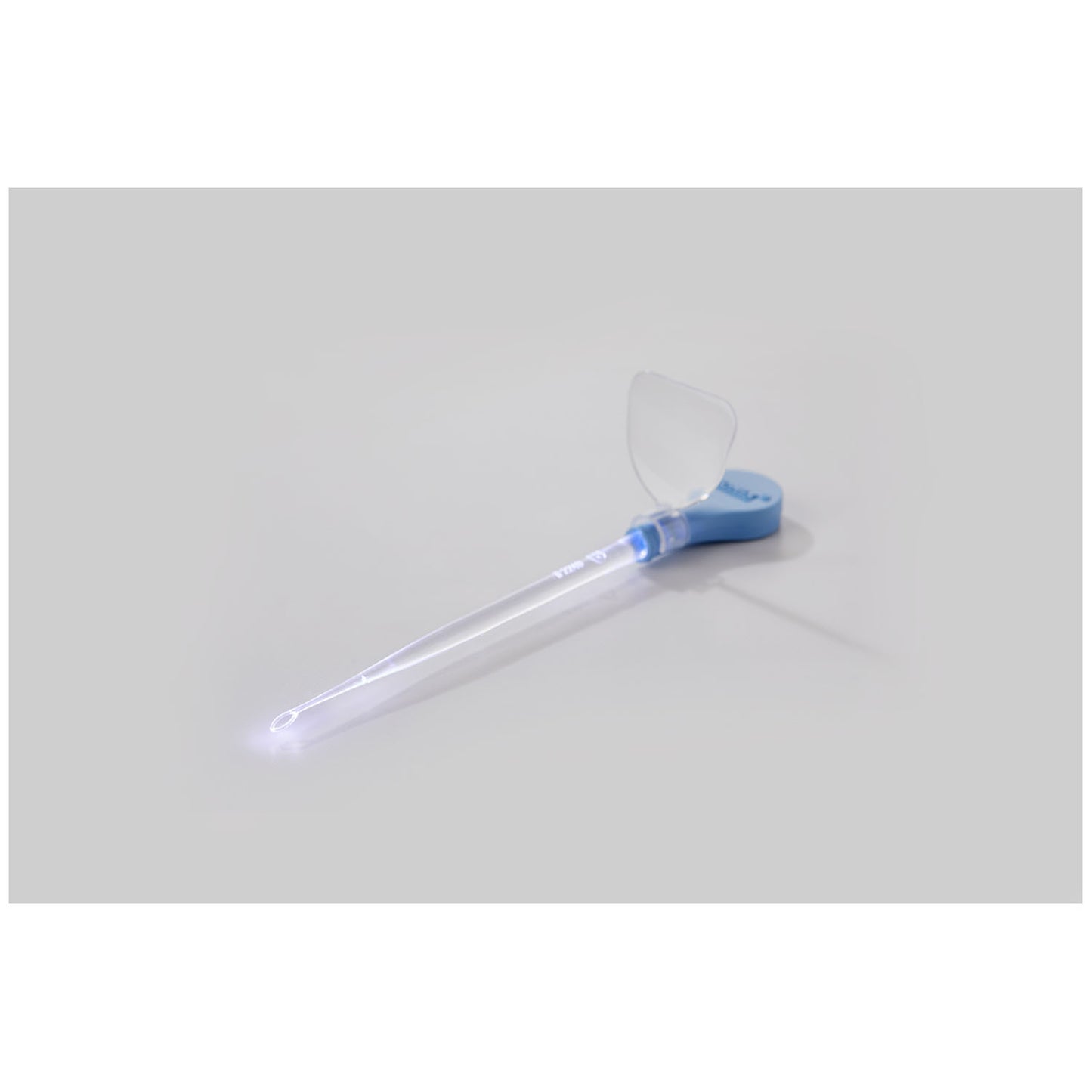Lighted Ear Curette, FlexLoop, 4mm, Each Box Includes: (50) Curettes, (1) Light Source, (1) Magnification Lense, 50/bx (US Only) Products cannot be sold on Amazon.com, through fulfillment on Amazon.com, or to any other vendor who intends to sell on Amazon.com or any 3rd party site