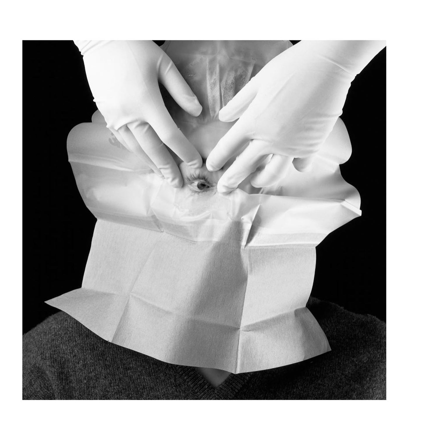 Drape with Incise Film & Pouch, 53" x 53", standard Blue Fabric, 30/bx, 2 bx/cs (Continental US+HI Only)