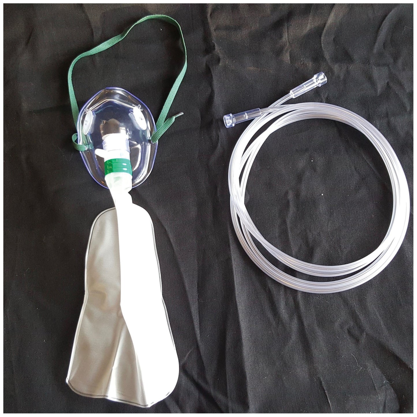 Oxygen Mask, Total Non-Rebreather w/bag, Pediatric, Elongated, 7' Star Tubing, 50/cs (40 cs/plt) (Rx) (US Only, Excluding IN and ND)