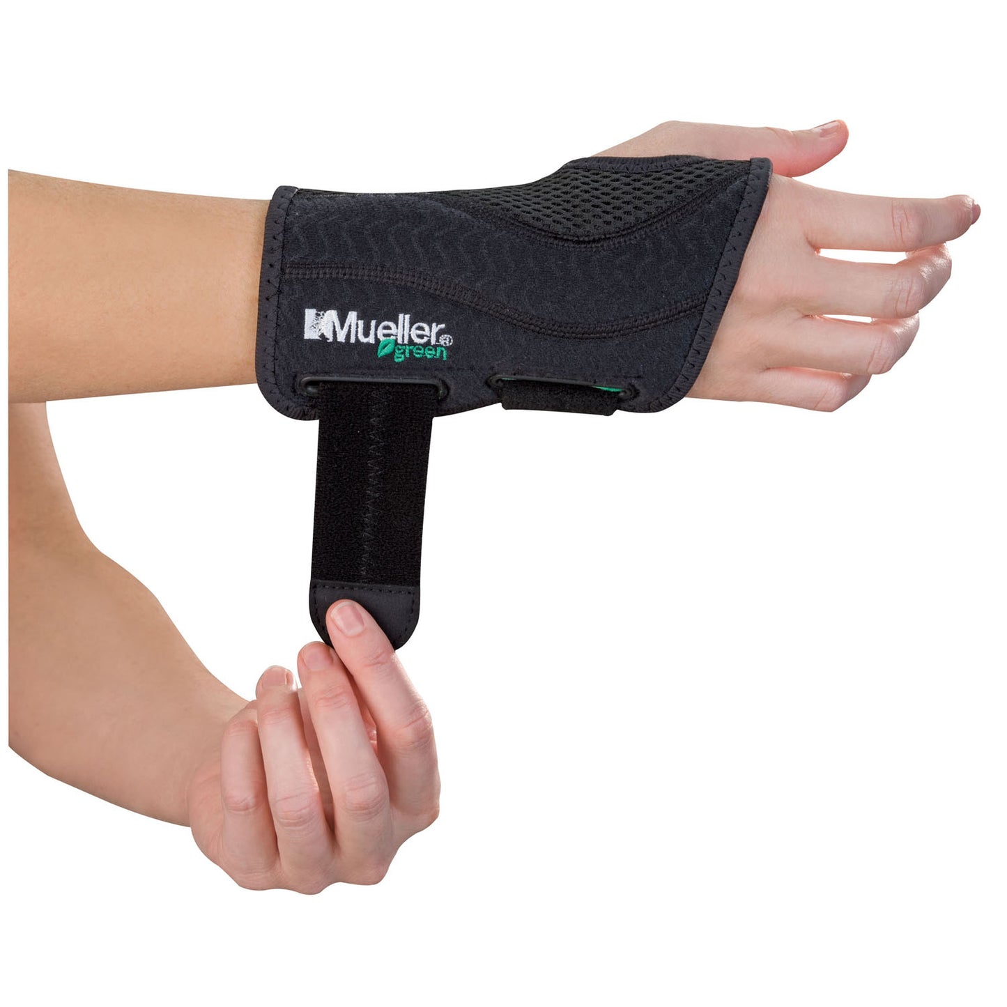 Black, Large/X-Large, Left (In retail pkg) (Products are only available for sale in the U.S. Products cannot be sold on Amazon.com or any other 3rd party platform without prior approval by Mueller.)