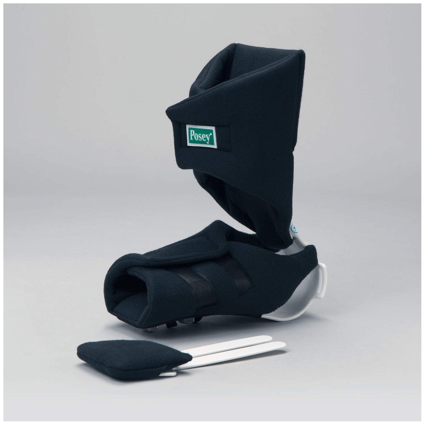 Deluxe Podus Boot, Medium-Large, Calf Circ: 15-18", Foot Circ: 9-14"