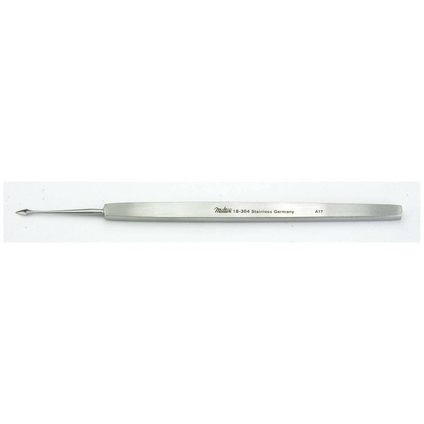Walter Corneal Spud, 4 5/8", Curved Blade 4mm