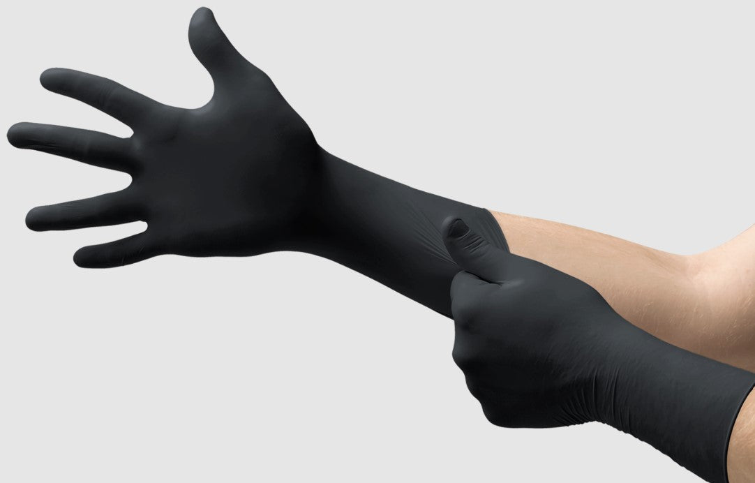 XTRA Laboratory Gloves, PF Nitrile, Textured, Black, Small, 100/bx, 10 bx/cs (US Only)