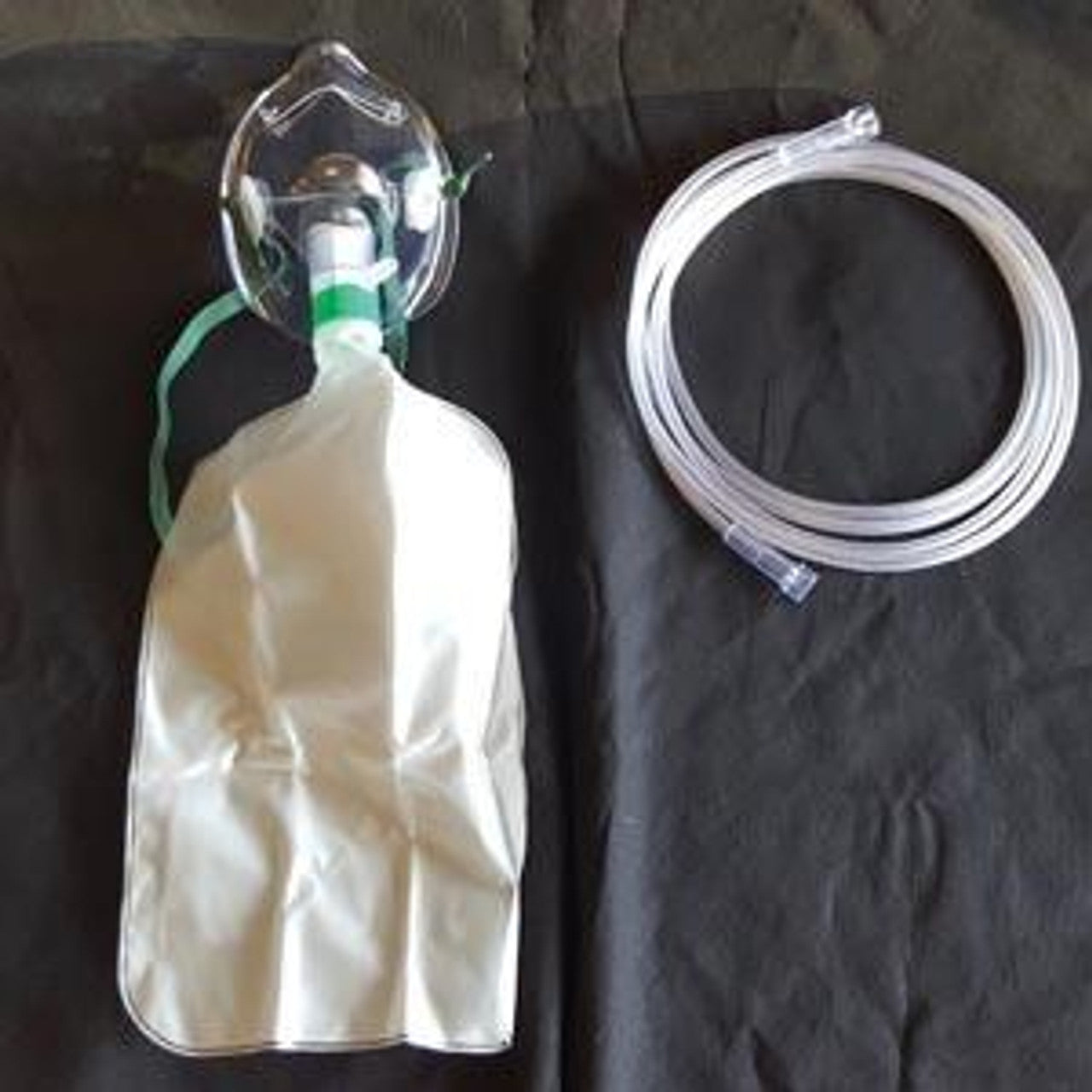 Non-Breathing Mask, Infant, w/Check Valve, Soft Clear Vinyl, Reservoir Bag, 7ft Tubing, Single Patient Use, Crush Resistant Star Tubing, High Concentration, Latex-Free, 50/cs