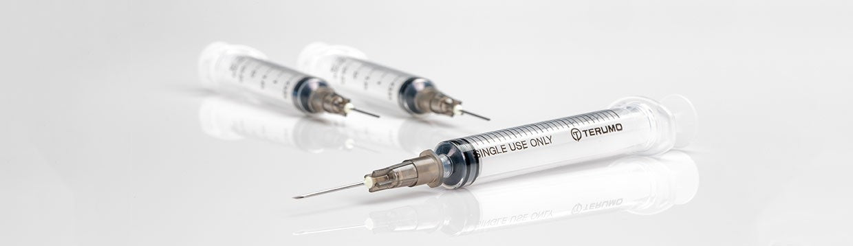Syringe with Safety Needle, Luer Lock Tip, 3cc, 21G x 1", 100/bx, 10 bx/cs (US Only)