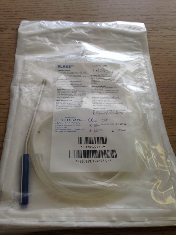 Silicone Drain, 10mm Flat, 3/4 Fluted, 3/16" Trocar, 10/cs (Continental US Only)