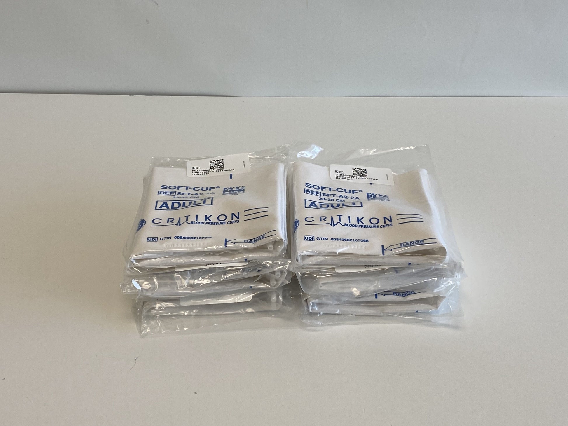 Cuff Assortment Pack: (5) Small Adult Cuffs, (10) Adult Cuffs, (5) Large Adult Cuffs with 2-Tube Dinaclick Connector, 20/pk (Continental US Only)