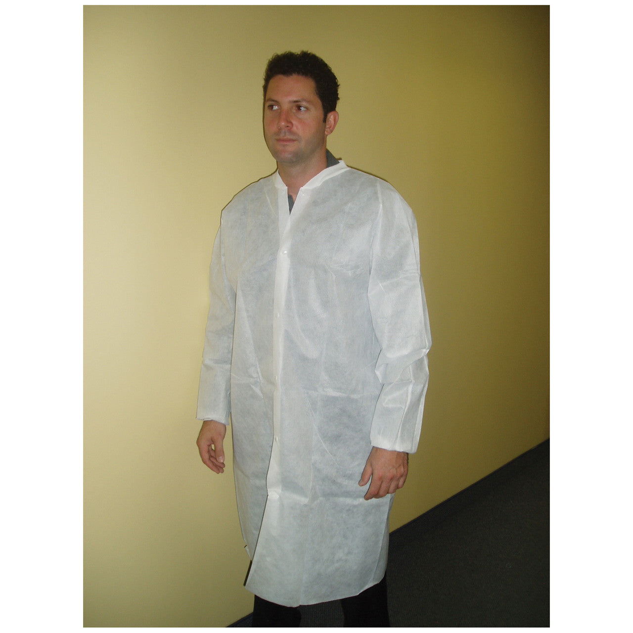 Labmates Coat,  3-Pocket, Small, Nonwoven,  White,  50/cs