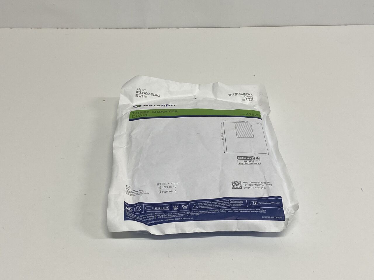 Large Drape, 76" x 55", Non-Sterile, 32/cs (US Only)