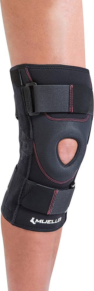 Patella Stabilizer Knee Brace, Large (Products are only available for sale in the U.S. Products cannot be sold on Amazon.com or any other 3rd party platform without prior approval by Mueller.)