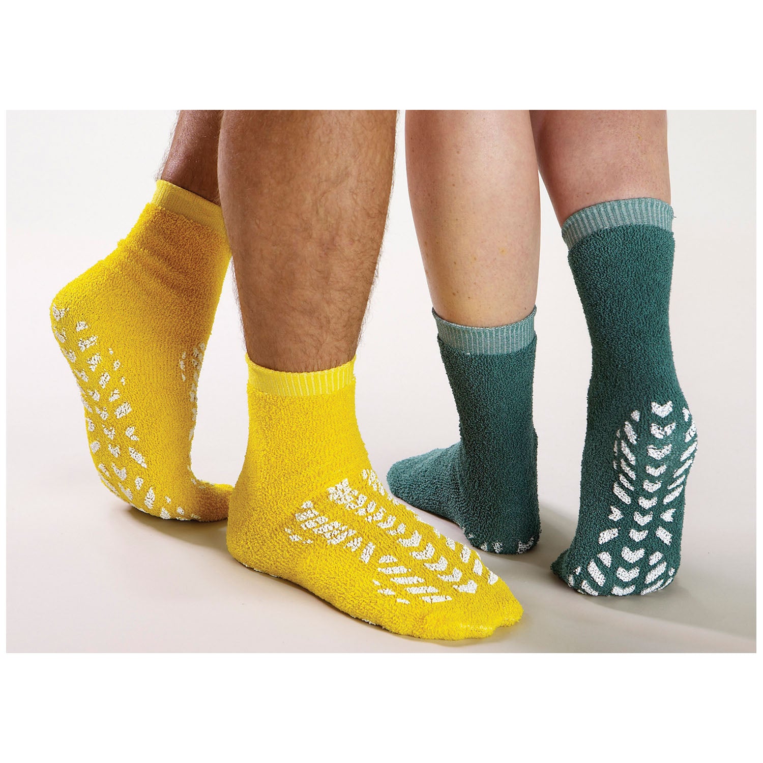 Footwear, Single Tread, 48 pr/cs (60 cs/plt) (To Be DISCONTINUED)