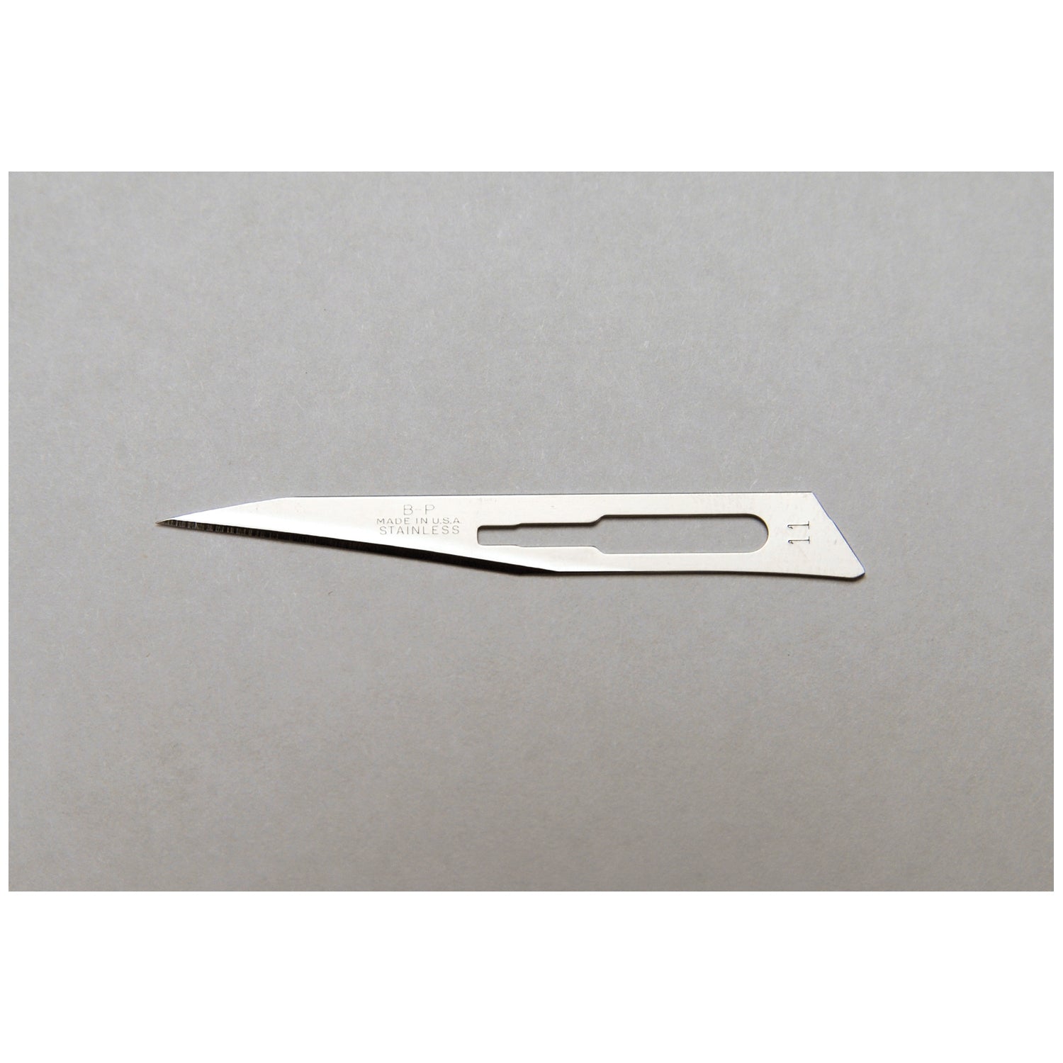 SafetyLock Carbon Steel Blade, #11, 50/bx, 3 bx/cs (US Only) (Not Available For Sale into Canada)