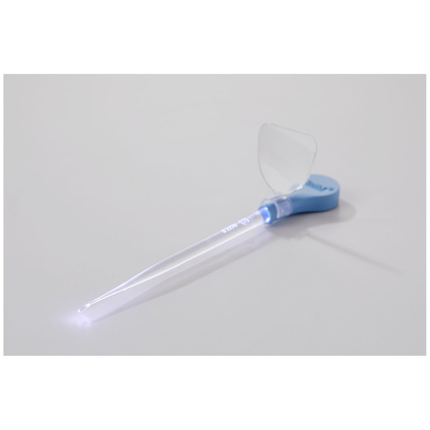 Lighted Ear Curette, VersaLoop, 3mm, Clinic Pack, Each Box Includes: (200) Curettes, (4) Light Source, (4) Magnification Lense, 200/bx (US Only) Products cannot be sold on Amazon.com, through fulfillment on Amazon.com, or to any other vendor who intends to sell on Amazon.com or any 3rd party site