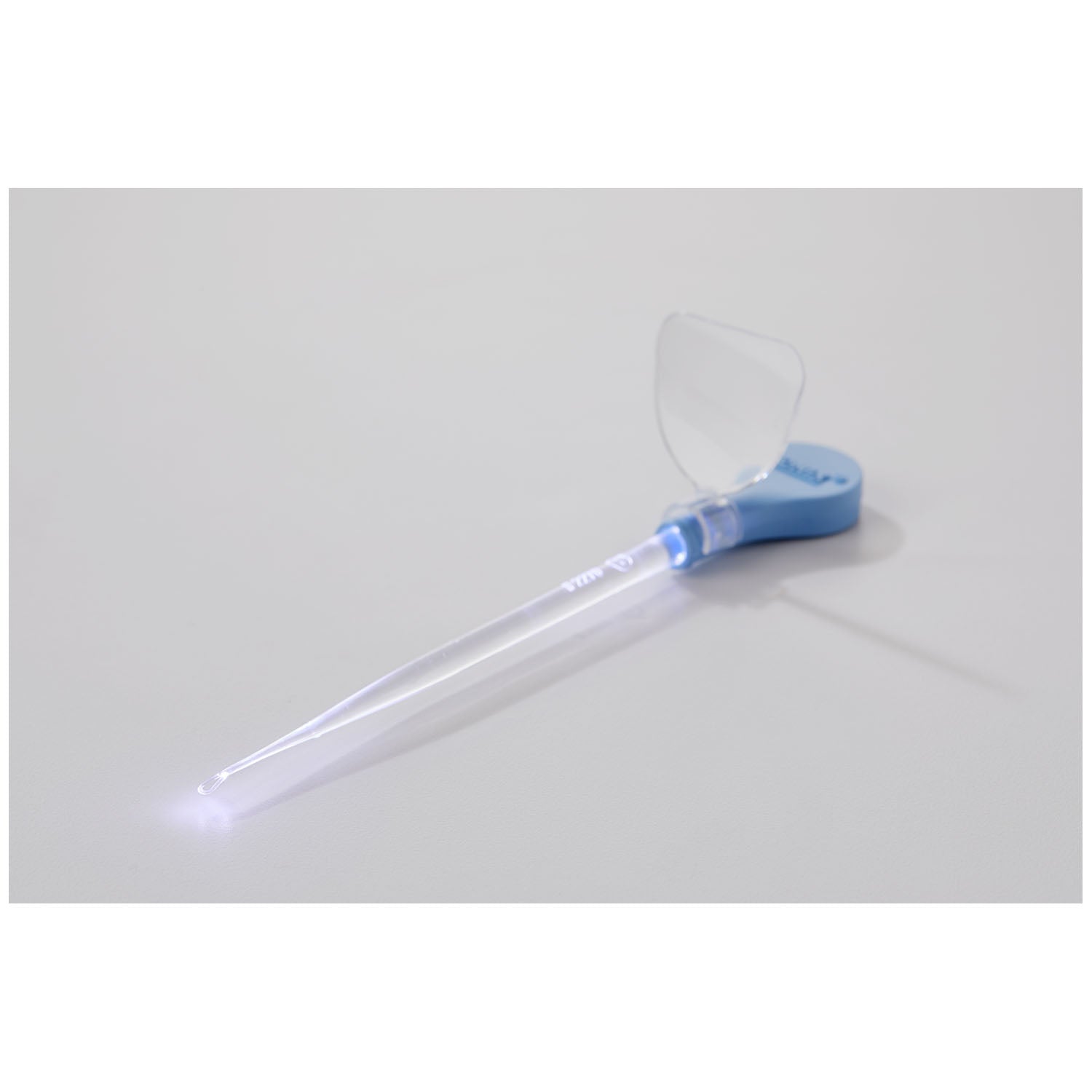 Lighted Ear Curette, VersaLoop, 3mm, Clinic Pack, Each Box Includes: (200) Curettes, (4) Light Source, (4) Magnification Lense, 200/bx (US Only) Products cannot be sold on Amazon.com, through fulfillment on Amazon.com, or to any other vendor who intends to sell on Amazon.com or any 3rd party site