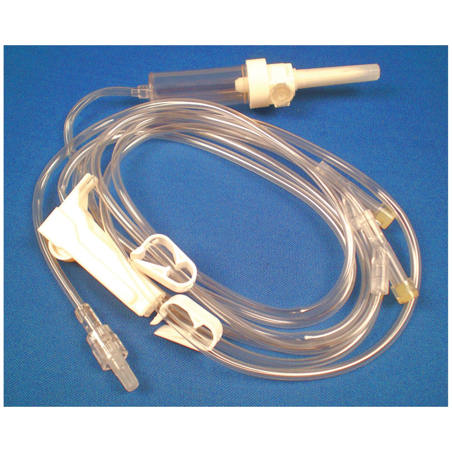 IV Administration Set, 15 Drops, Combination Vented/ Non-vented, 2 Y Injection Sites, Option Lock, Roller Clamp, 2 Occlusion Clamps, 105" Tube, 50/cs (60 cs/plt)