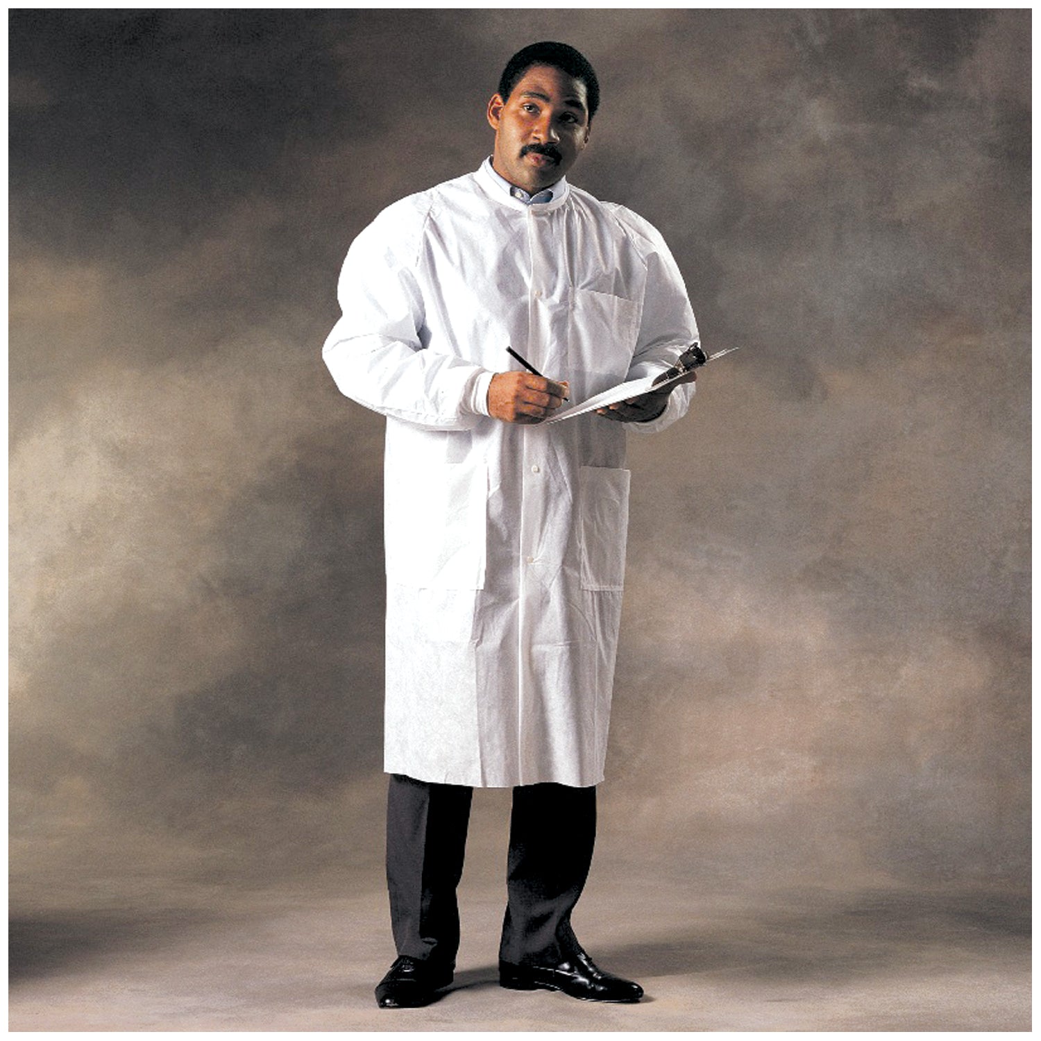 Lab Coat, White, Medium, 25/cs (US Only)