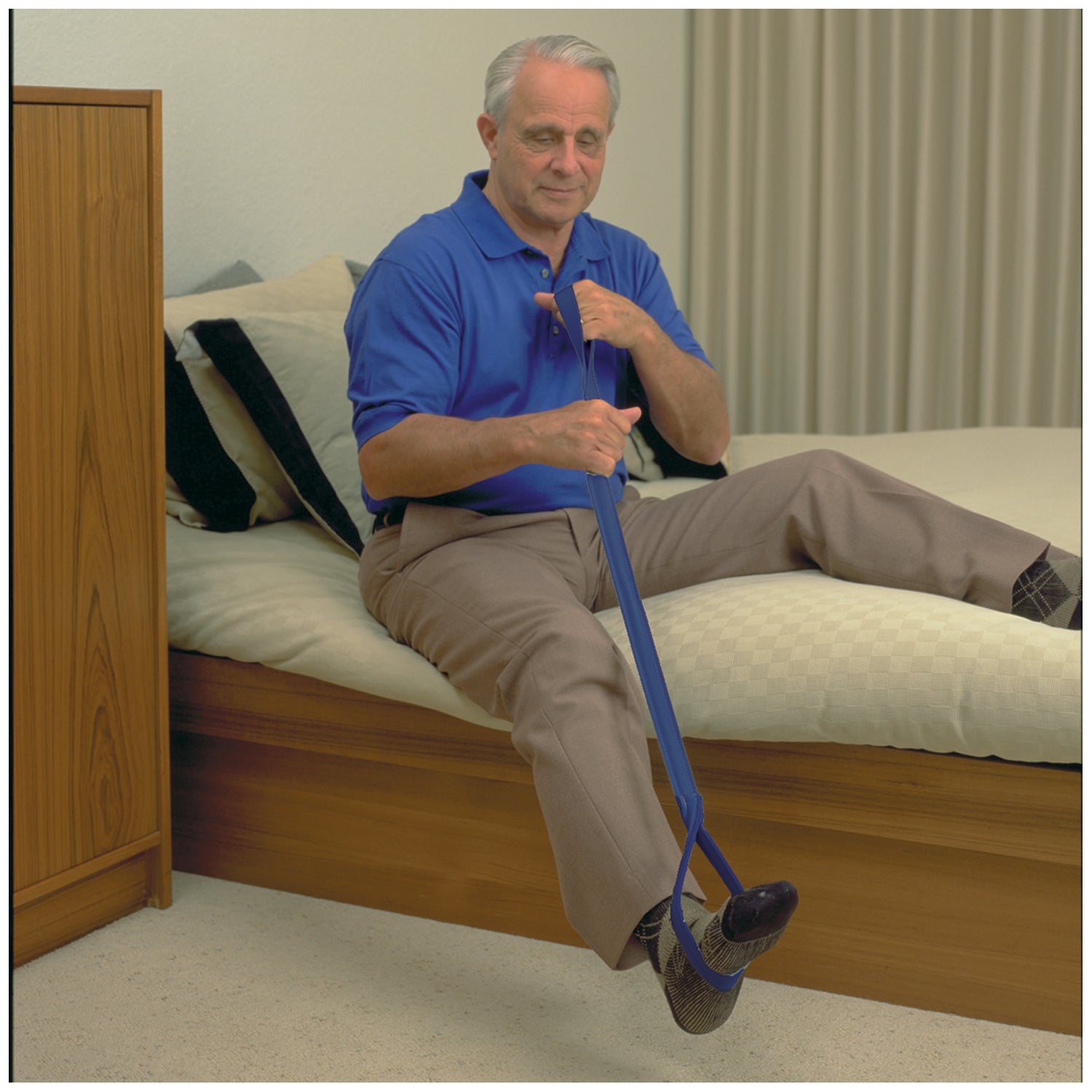 Leg Lifter, Regular, Navy, 42"(A handling charge of $9.95 will be added to any order under $25.00)  (DROP SHIP ONLY) (050907)