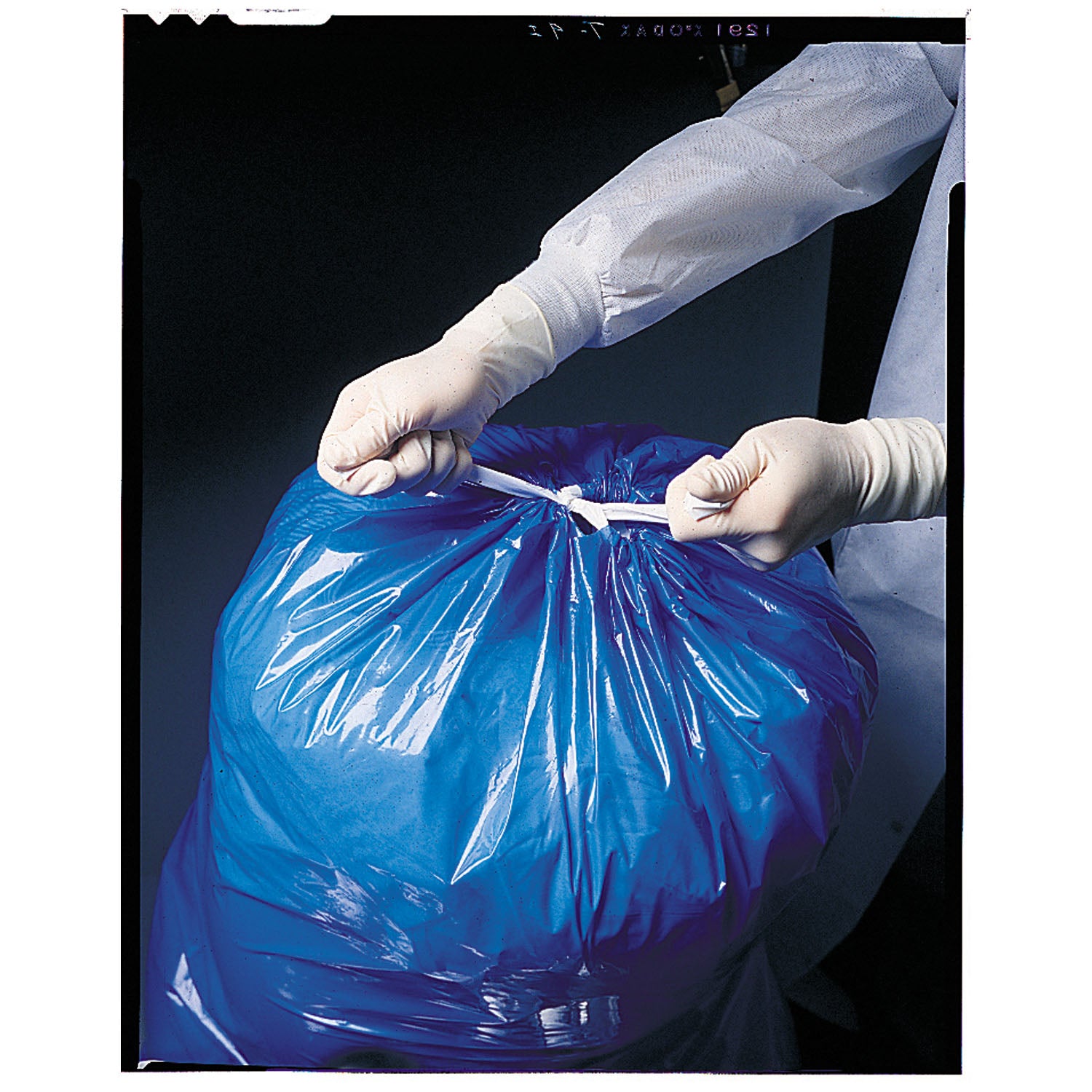 Linen Bag, 31" x 41", Unlabeled, Blue, 1.5 mil, 250/cs