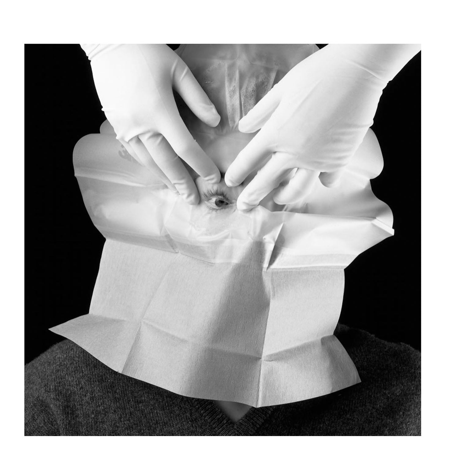 Drape with Incise Film & Pouch, 53" x 53", standard Blue Fabric, 30/bx, 2 bx/cs (Continental US+HI Only)