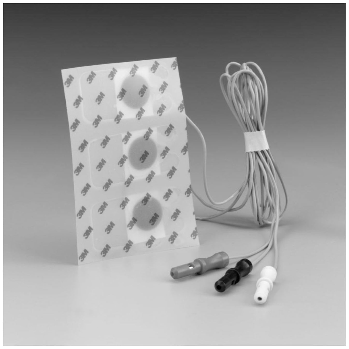 Neonatal, 2cm x 4cm, Pre-Wired Radiolucent Electrode with Clear Tape, 3/bg, 10 bg/bx, 10 bx/cs (Continental US+HI Only)