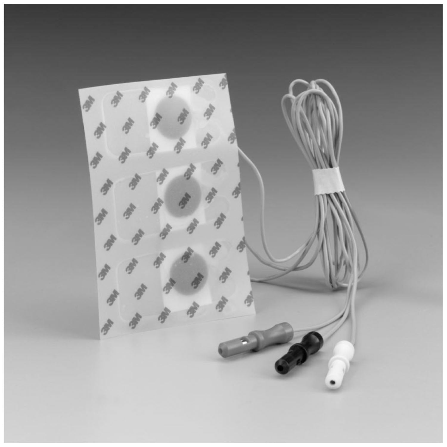 Neonatal, 2cm x 4cm, Pre-Wired Radiolucent Electrode with Clear Tape, 3/bg, 10 bg/bx, 10 bx/cs (Continental US+HI Only)