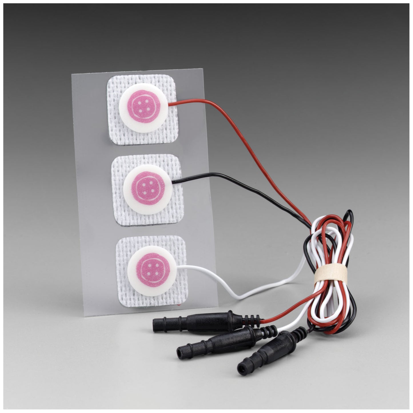 Neonatal, 22mm x 22mm, Pre-Wired Radiolucent Electrode with Soft Cloth, 3/bg, 100 bg/cs (Continental US+HI Only)