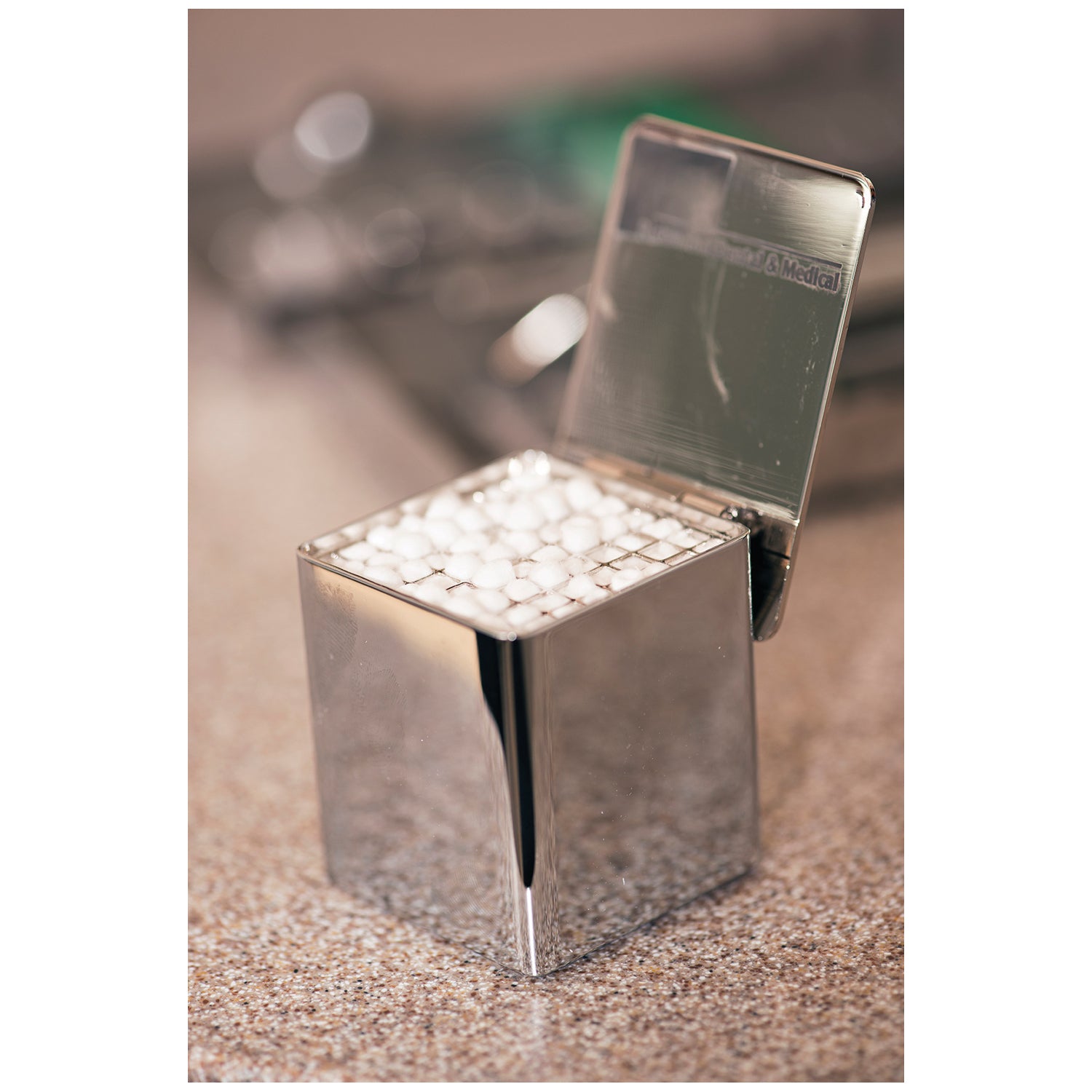Temple Pellet Dispenser, Plastic with 10 Refills
