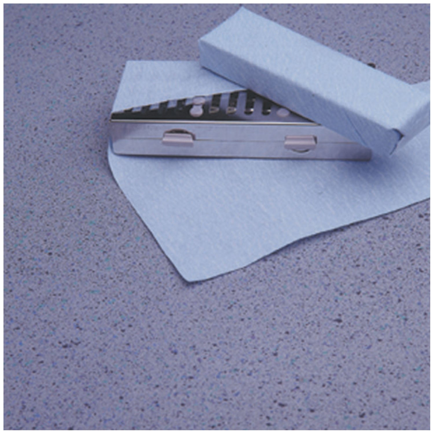 Sterilization Wrap, 18" x 18", 500/cs