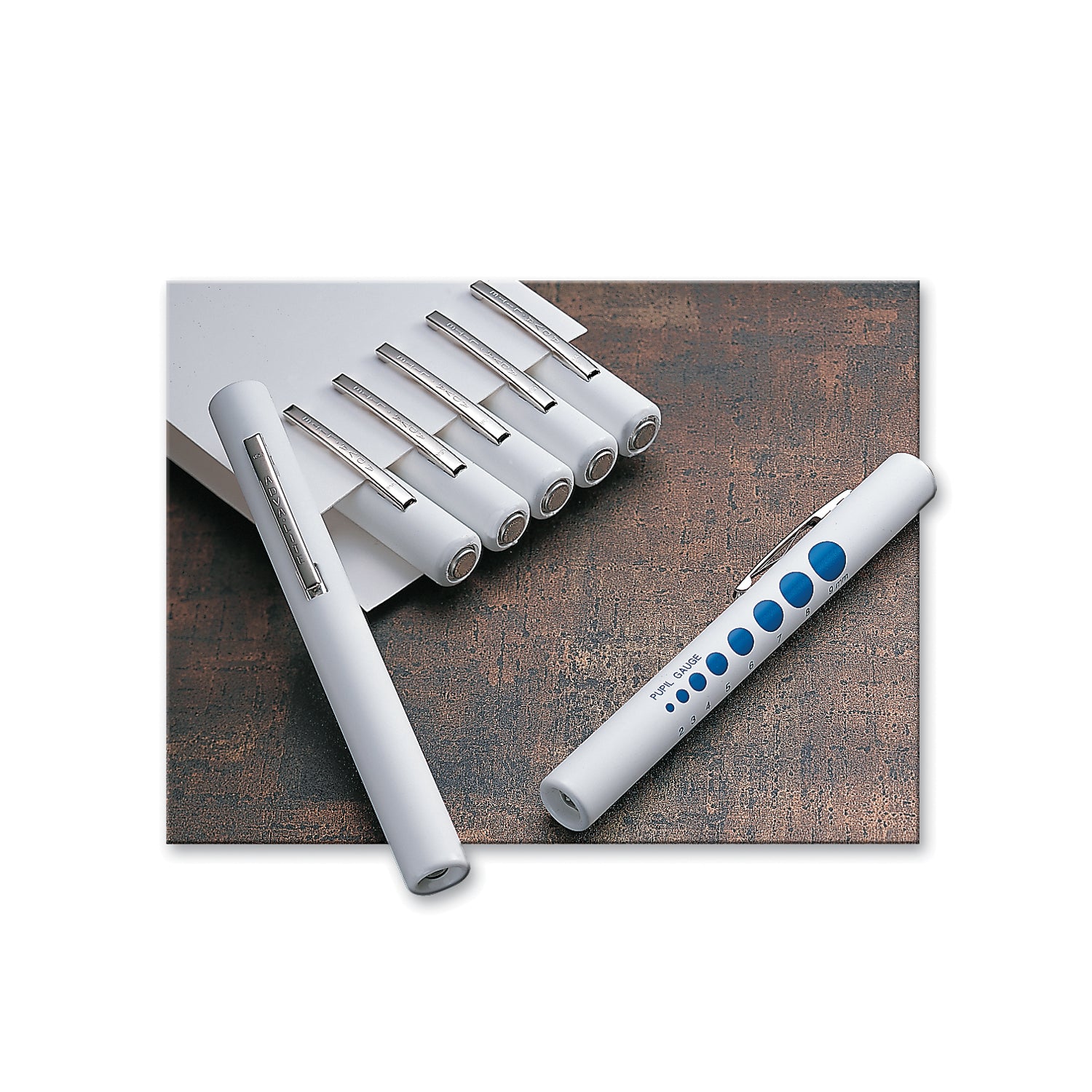 Disposable Penlight with Pupil Gauge, 6/pk