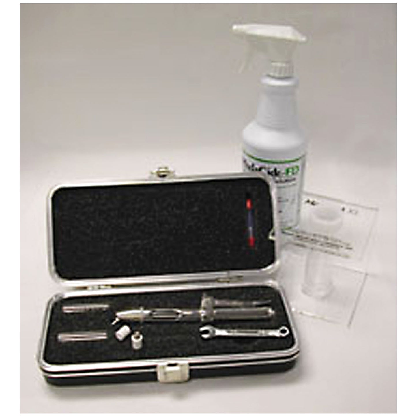 MadaJet Instrument, Angle Head, (2) #300 Extenda Tips _", Madacide-FD (32 oz), ME30 Wrench, 307 Holder, (3) Pyrex Fill Chambers, (3) Stylets & Custom Case