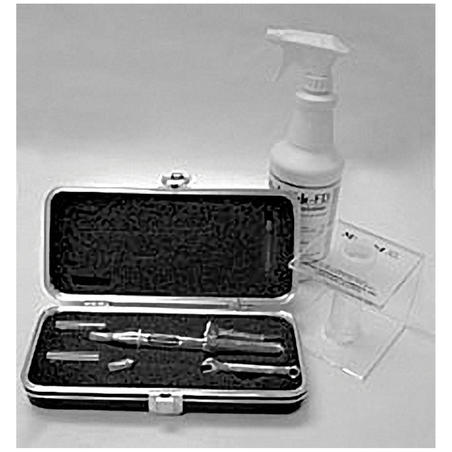 MadaJet Instrument, 503 Head Assembly (Straight), (2) #400 Extenda Tips, Sheath _", MadaCide-FD (32 oz), ME30 Wrench, 507 Holder, (3) Pyrex Fill Chambers, (3) Stylets & Custom Case