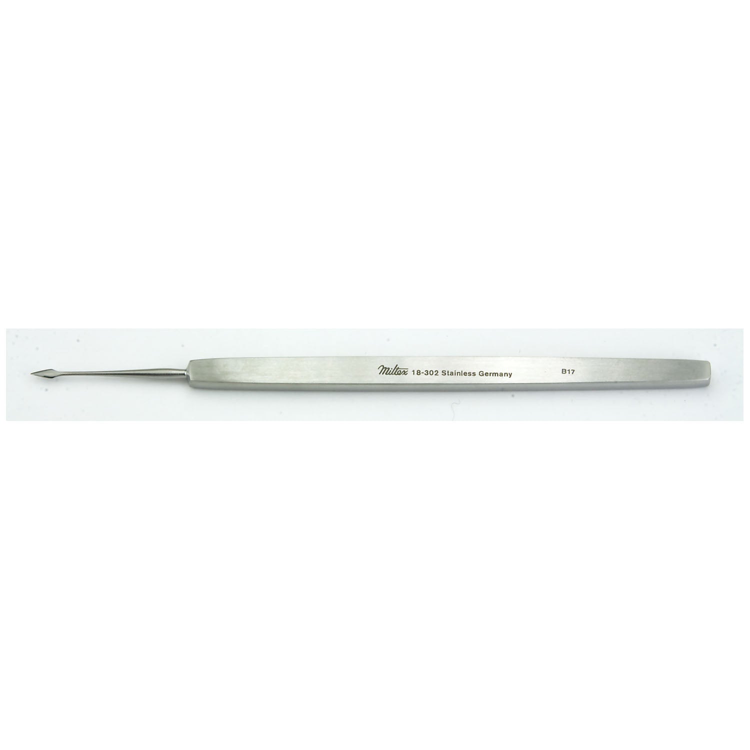Walter Corneal Spud, 4 5/8", Straight Blade 4mm