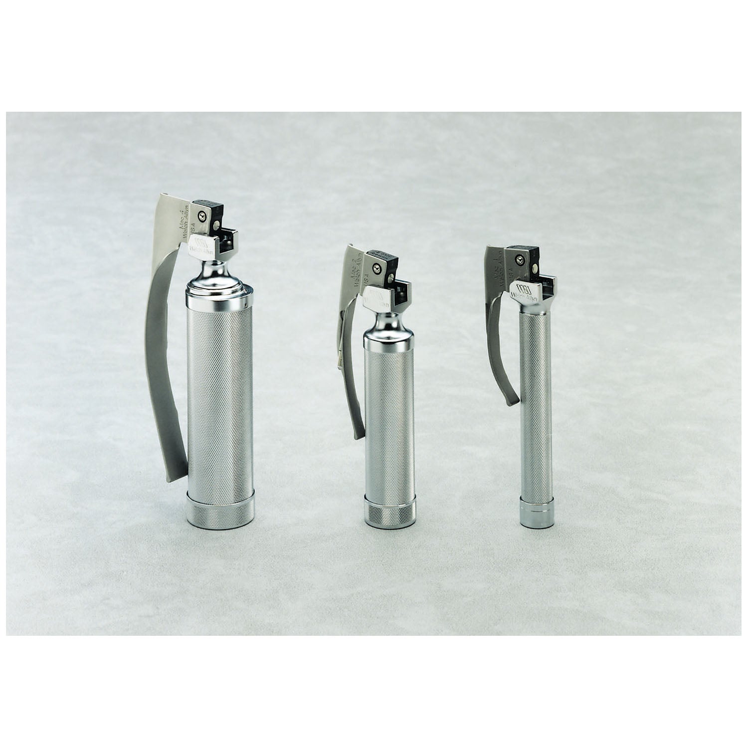 Standard Laryngoscope Handle AA - Size Battery (US Only)