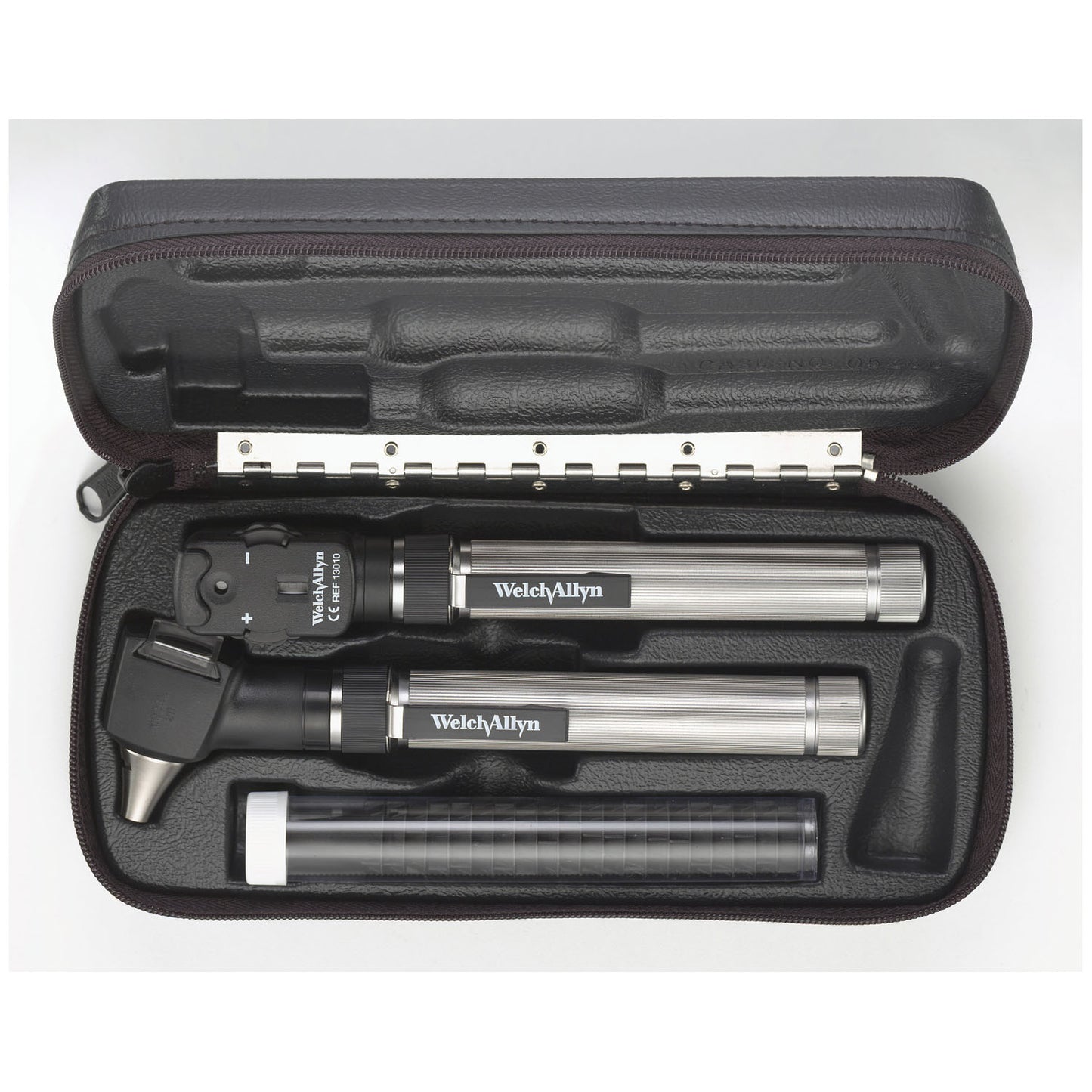 PocketScope Set Includes Ophthalmoscope, Otoscope/ Throat Illuminator, 2 "AA" Alkaline Battery Handles, Hard Case, No Charger (US Only)
