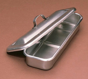 Catheter Tray with Strap Handle Cover, 17" x 4" x 2.1"