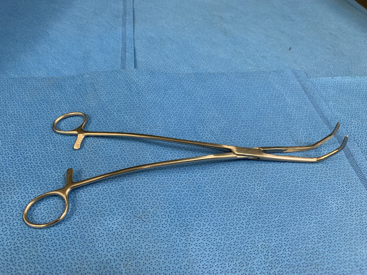 Satinsky Vena Cava Clamp, 9-1/2in, Hemostatic Forceps, Angled, Serrated, Stainless Steel, Reusable, Non-Sterile, Latex-Free, Premium OR-Grade (DROP SHIP ONLY)
